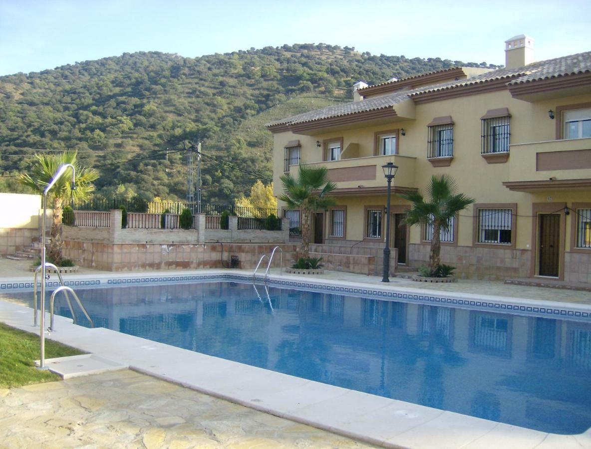 Casa Estacion De * Benaoján
